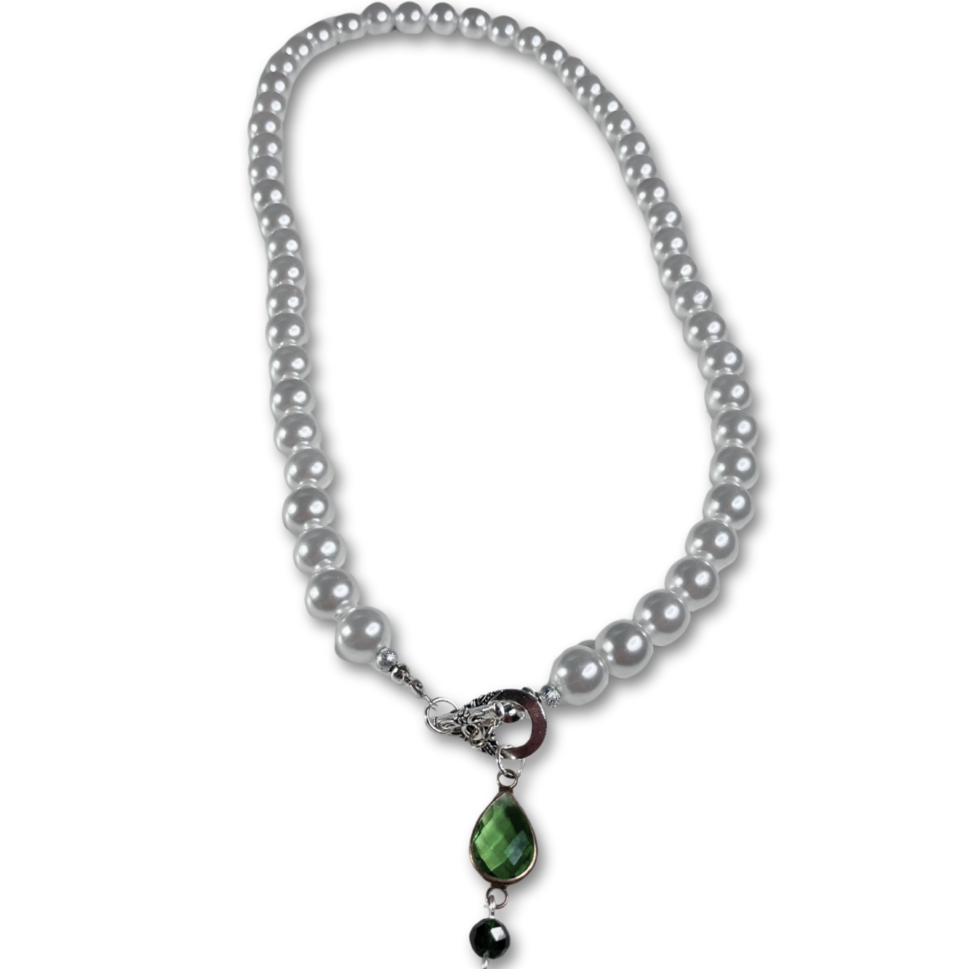 White imitation pearls necklace with green pendant.