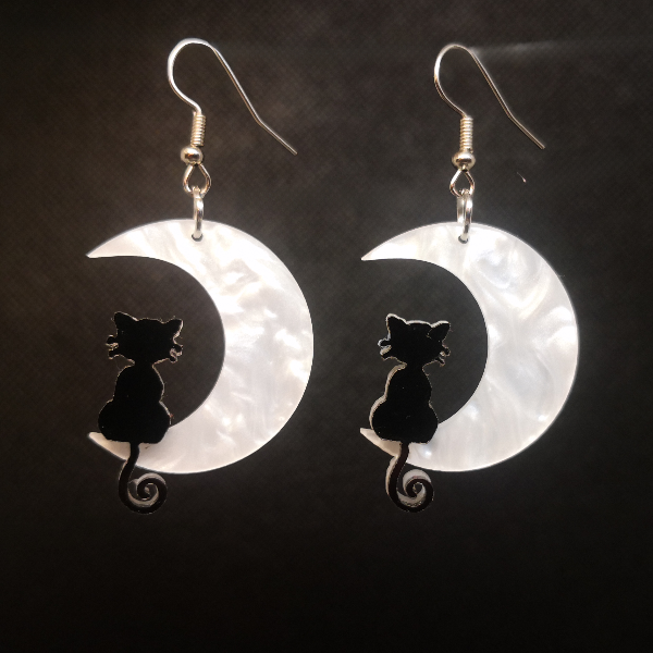 Moonlit cat earrings
