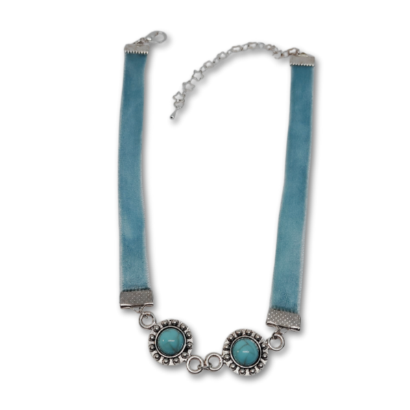 Blue velvet choker