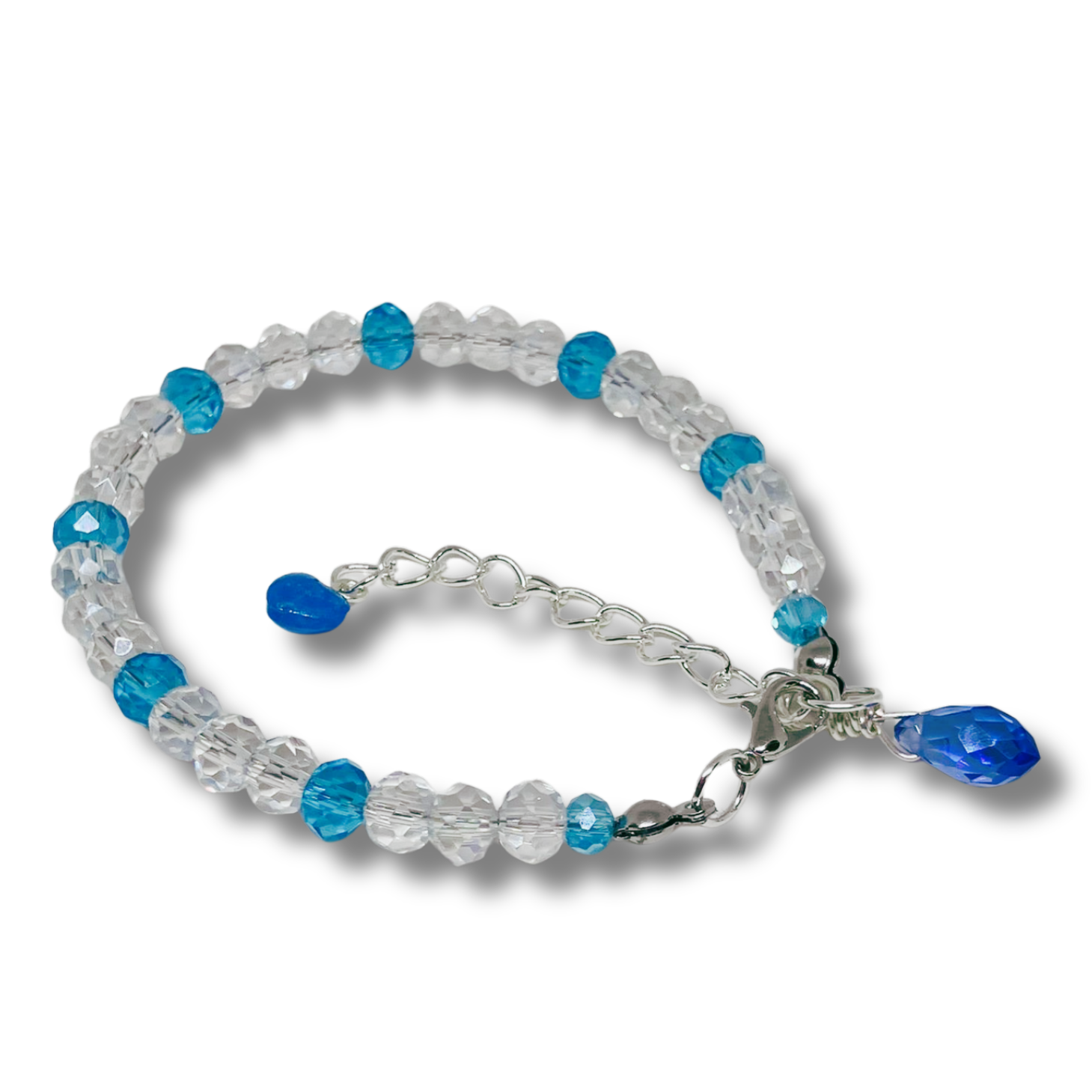 Beaded bracelet with blue and clear beads