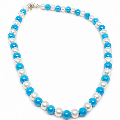 Necklace with alternating blue and white beads