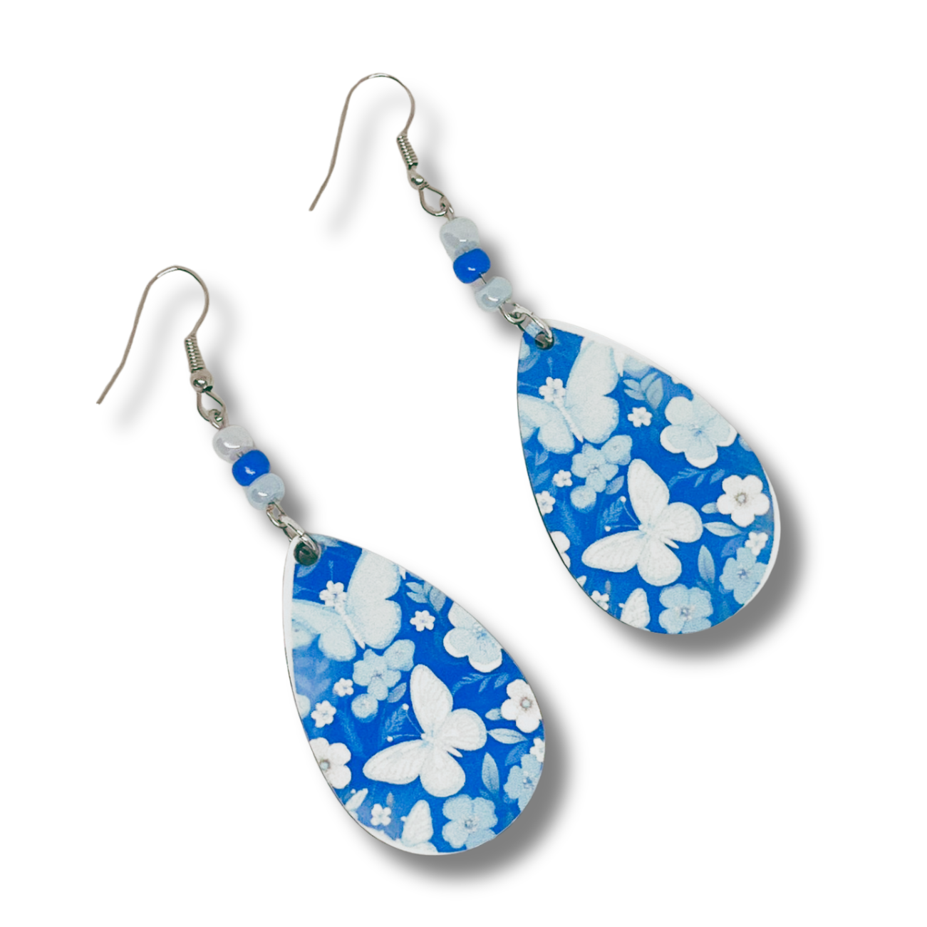 Blue and white floral teardrop earrings.