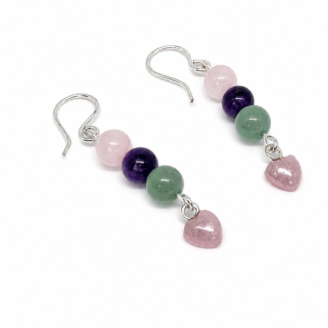 Gift set for new mum includes necklace, bracelet, earrings, pink satin hair bow and free gift.