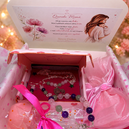 Gift set for new mum includes necklace, bracelet, earrings, pink satin hair bow and free gift.