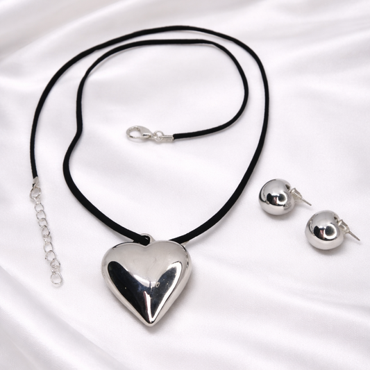 Urban Romance jewelry, silver heart necklace set, and earrings set.