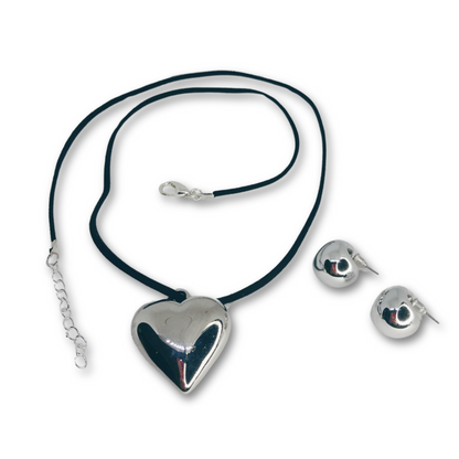Urban Romance jewelry, silver heart necklace set, and earrings set.